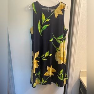 Anne Klein women's floral dress